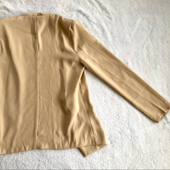 SOLD✖️Lulu's Taupe Miss Punctuality Blazer | Large - Picture 10 of 11